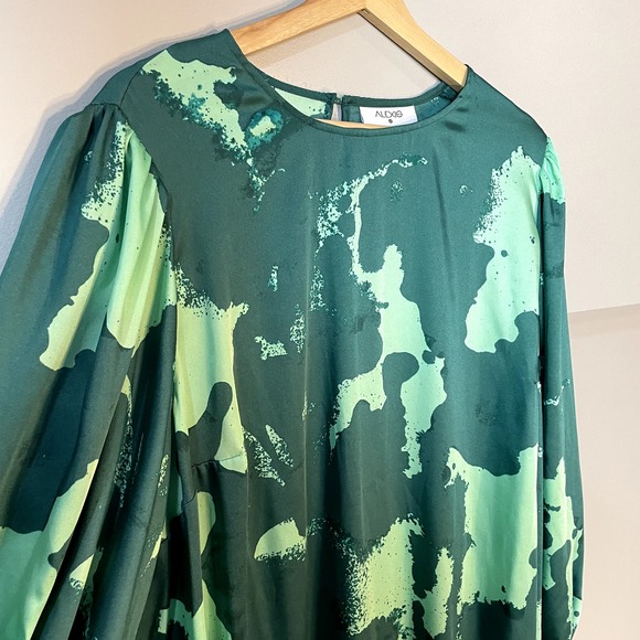 Alexis x Target Green Long Sleeve Dress in Green Tropical Print Size 2X - Picture 8 of 16